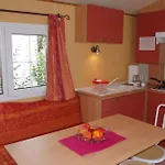 Les Palmiers Camping 4*