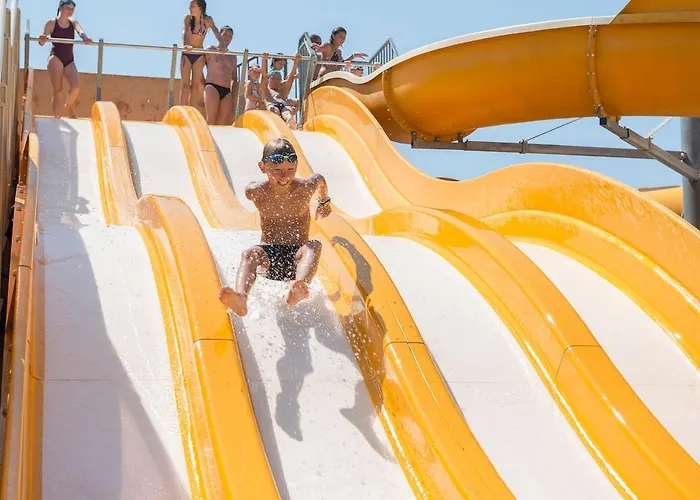 Les Palmiers Campsite 4*